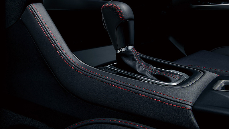 フロントコンソール（ブラック）（レザー調素材巻＋レッドステッチ）