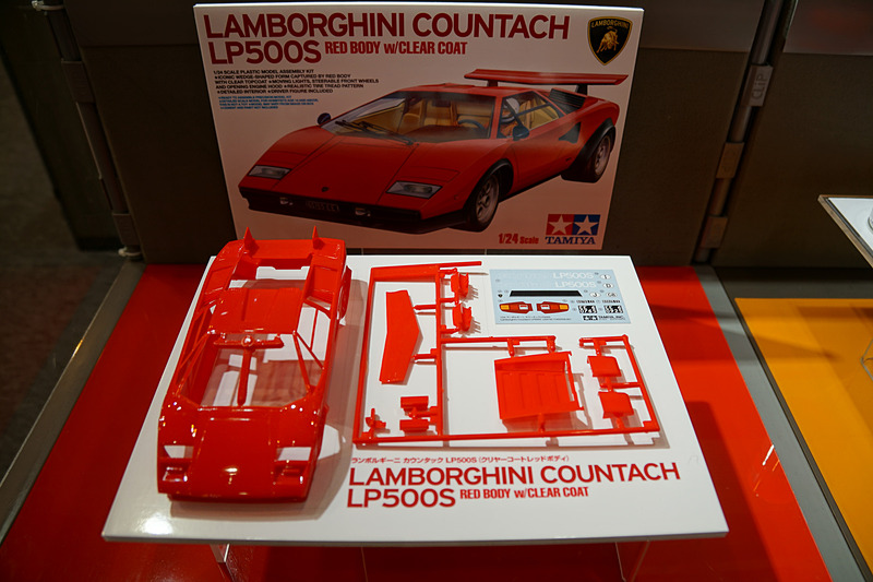 1/24 カウンタックLP500S（クリヤーコートレッドボディ）