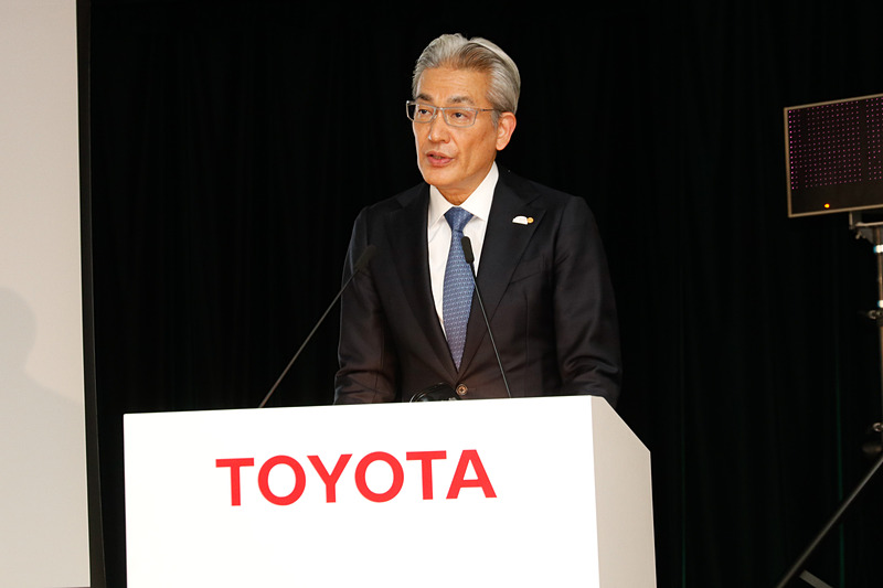 2019年3月期の決算報告を行なうトヨタ自動車株式会社 執行役員 白柳正義氏