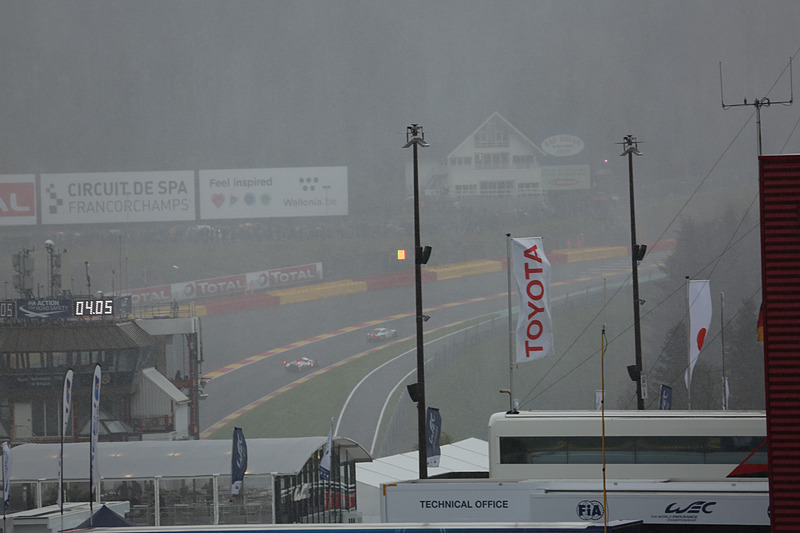 ウェットに激変する天気