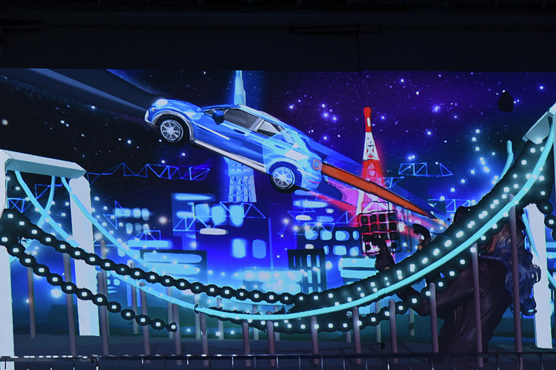 会場ではVRアーティスト せきぐちあいみ氏によるパフォーマンスも行なわれた