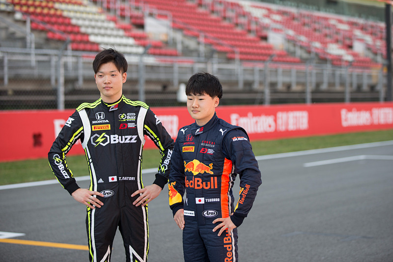 FIA-F3に参戦している名取鉄平選手（左）と角田裕毅（右）（写真提供：ホンダ）