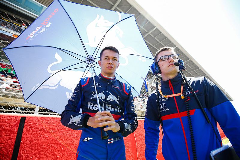 アレクサンダー・アルボン選手