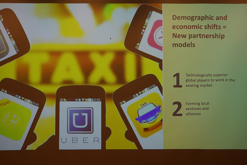 コルヴァ氏が示したスライド