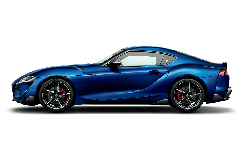 「ディープブルーメタリック」