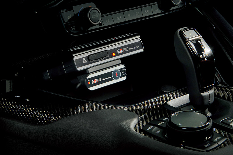 販売店装着オプションとなる車両情報記録装置「TOYOTA GAZOO Racing Recorder」