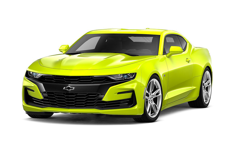 カマロ LT RS“SHOCK EDITION”は、5スプリットスポーク ブライトシルバーペインテッドアルミホイールを装着。シートはノーマルシートを採用