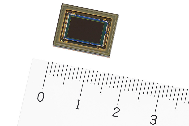 2019年3月にサンプル出荷が開始された、車載カメラ向けの新CMOSイメージセンサー「IMX490」