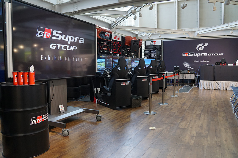 e-Motor Sportsブース