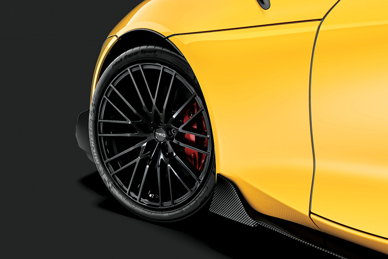 GR19インチ鍛造アルミホイール＆ホイールロックボルト