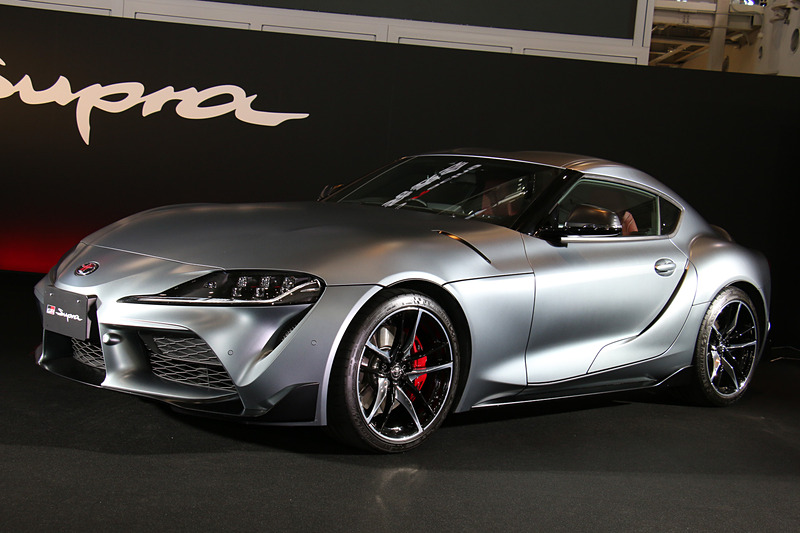 RZのボディサイズは4380×1865×1290mm（全長×全幅×全高）でホイールベースは2470mm。車両重量は1520kg