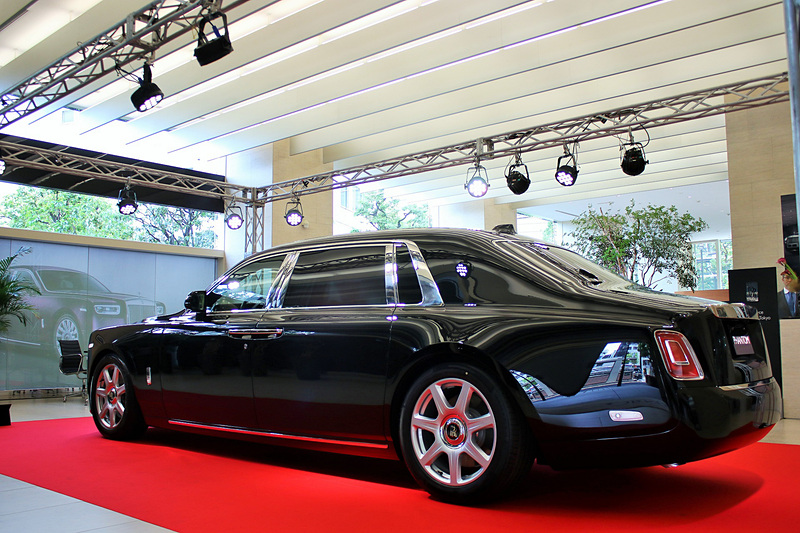 ファントム・エクステンデッド・ホイールベース