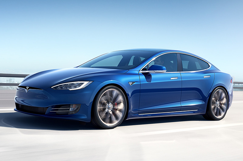 モデル S