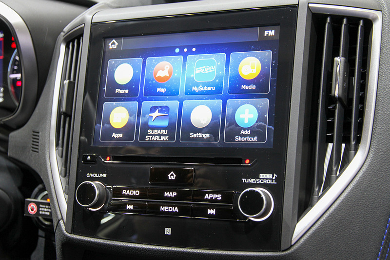 クロストレックのインパネまわり