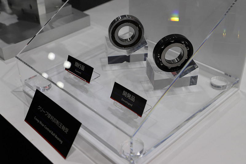 クリープ摩耗抑制玉軸受