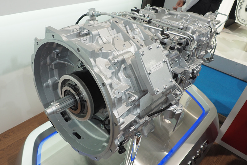 こちら側がエンジンとなる