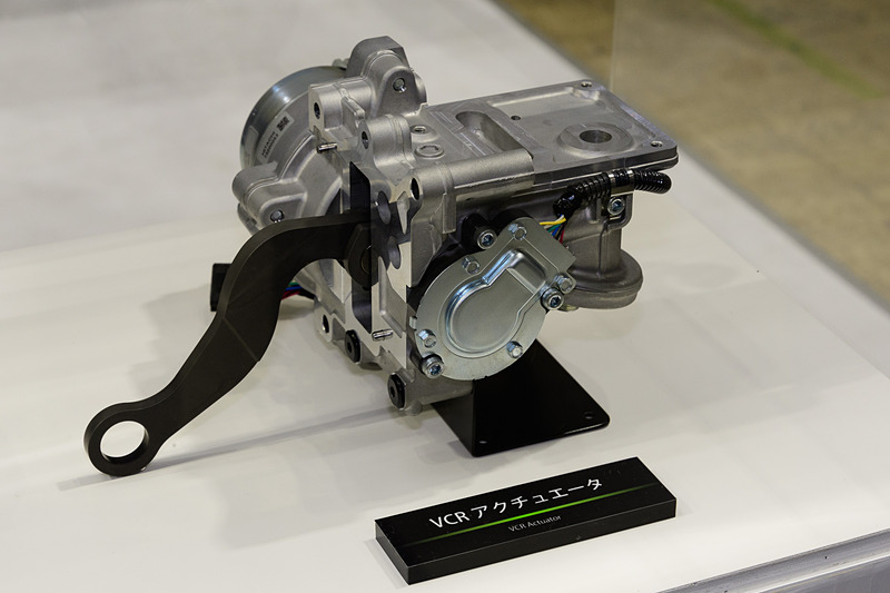 可変圧縮比エンジン用のVCRアクチュエータ