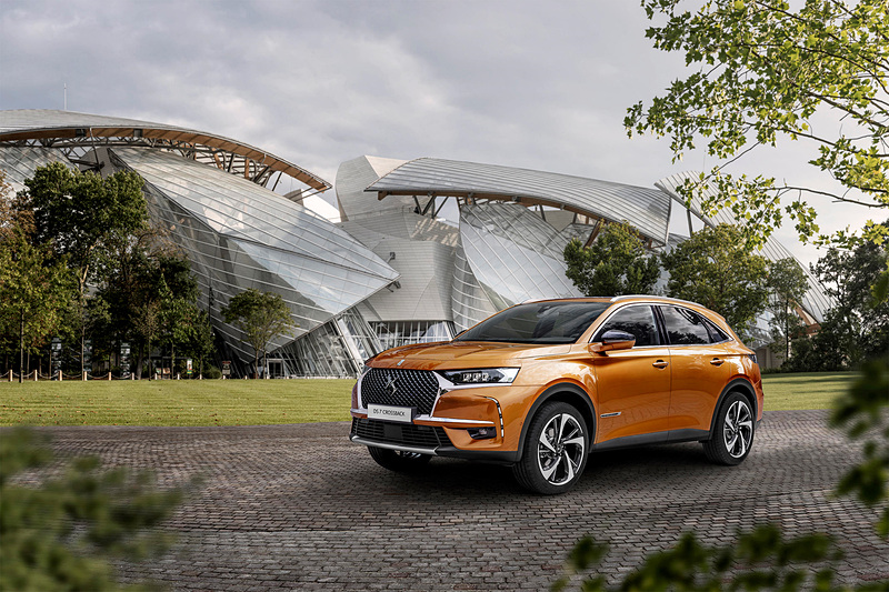 DS 7 クロスバックに自動駐車支援機能である「DSパークパイロット」を搭載