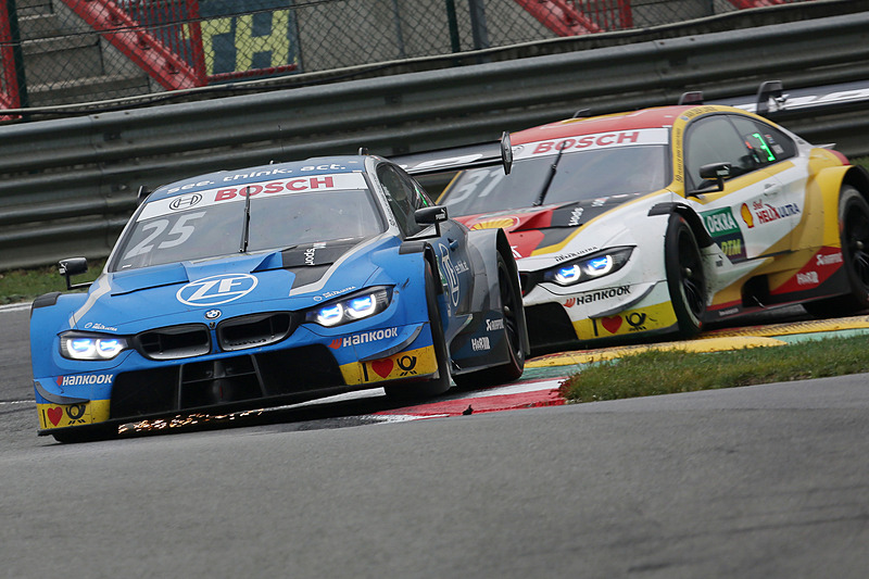 フィリップ・エング（No.25）とシェルドン・ヴァンデーリンデ（No.31）