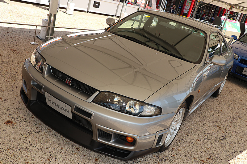 「スカイライン GT-R Vスペック」（BCNR33型）