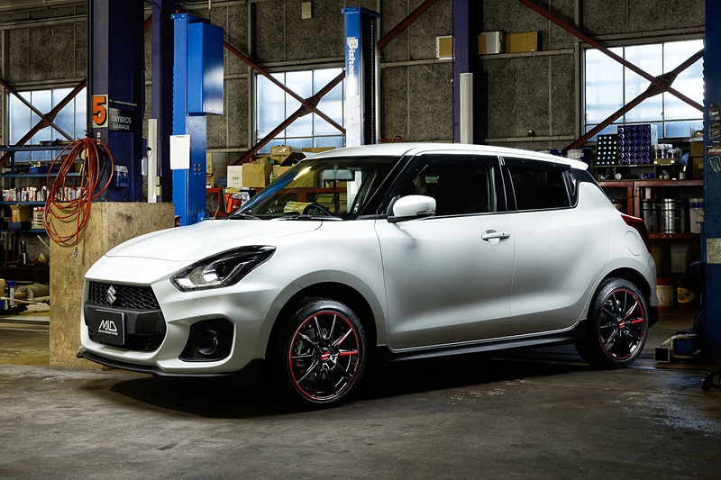 コンパクトカーから輸入車まで対応する幅広いサイズラインアップ