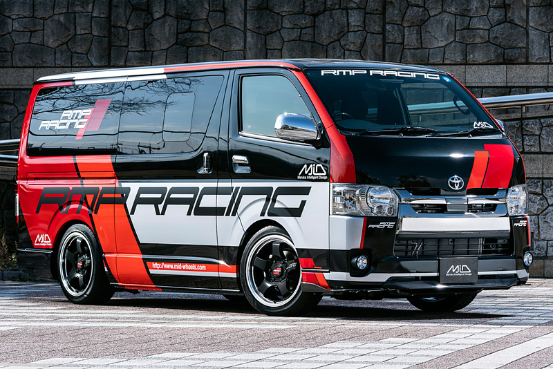 ハイエース向けに開発された「RMP RACING R05HC」