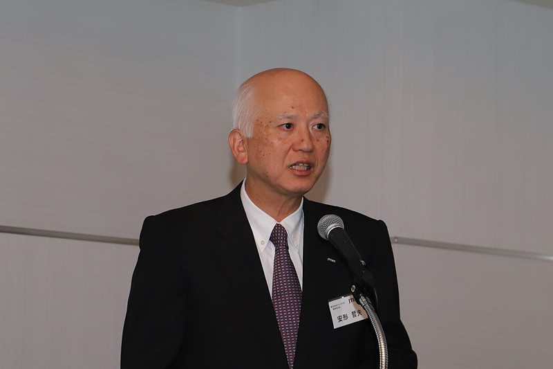株式会社ジェイテクト 取締役社長 安形哲夫氏が、2018年度決算をふまえた事業戦略について説明