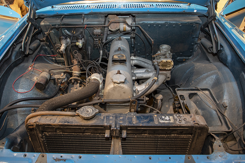 日本初の直列6気筒SOHC 2.0リッター「G7型」エンジン。最高出力が105PSとなっていて、100PSを超えたのもこのエンジンが日本では初めて