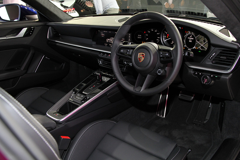 911 カレラ 4Sのインテリア