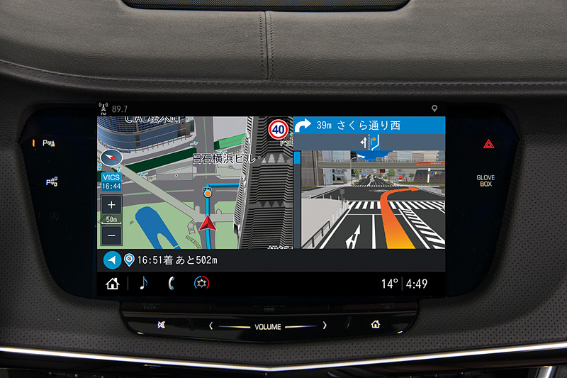 GMジャパンとゼンリンデータコムが共同開発した完全通信車載ナビ「クラウドストリーミングナビ」。車載センサー（車速、向き、明るさ、傾き）連動のパケット通信サービスを利用する完全通信型ナビは世界初としている