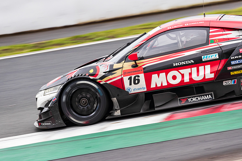 16号車 MOTUL MUGEN NSX-GT