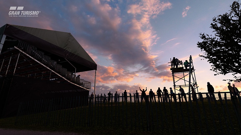 牧歌的な風景のグッドウッド・モーター サーキット