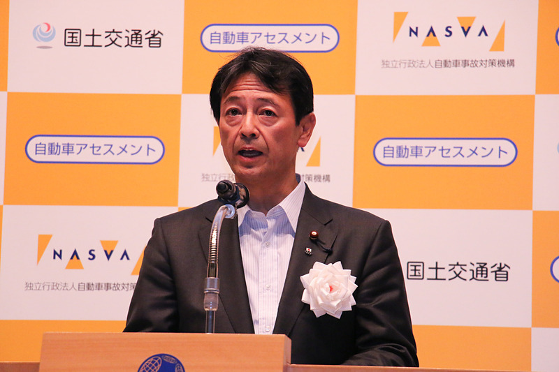 発表会であいさつする国土交通省 国土交通大臣政務官 工藤彰三氏