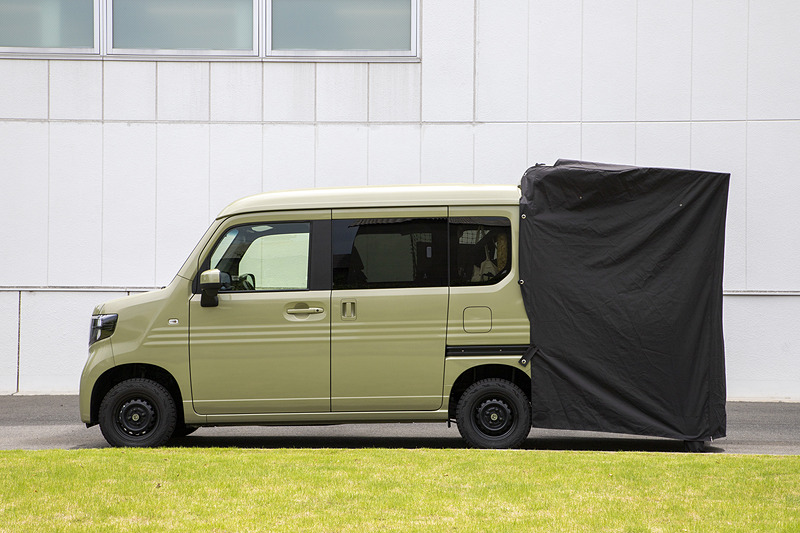 フルクローズ状態。海辺での着替えなどにも使える