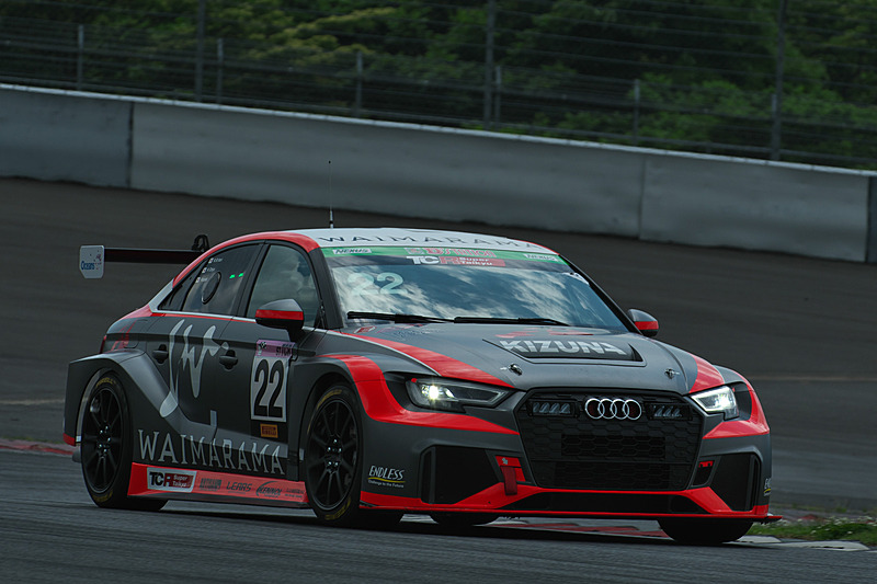 22号車「WAIMARAMA KIZUNA Audi RS3 LMS」