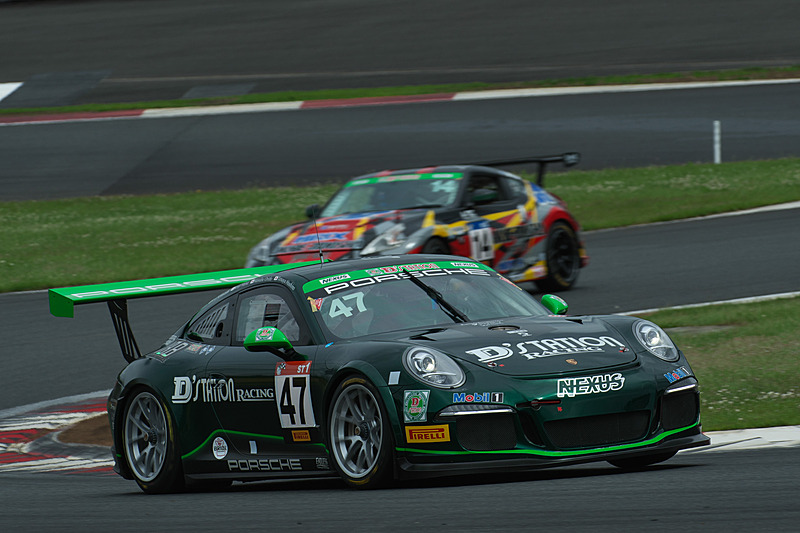 47号車「D'station Porsche」