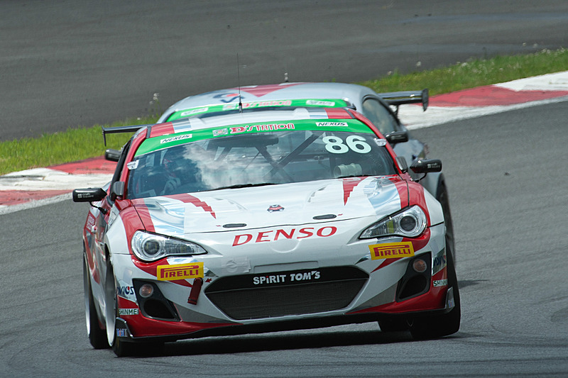 86号車「TOM'S SPIRIT 86」