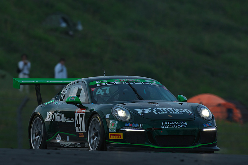 ST-1クラスは47号車「D'station Porsche」1台だけのエントリーだが、安定した走りを披露