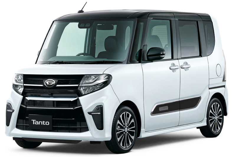 新型タント カスタム RS