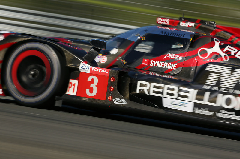 セッション終盤まで1号車を上まわるタイムを出していたレベリオン・レーシングの3号車