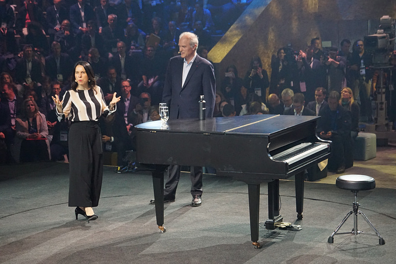 オープニングイベントにはモントリオール市長 ヴァレリー・プラント氏も登壇した