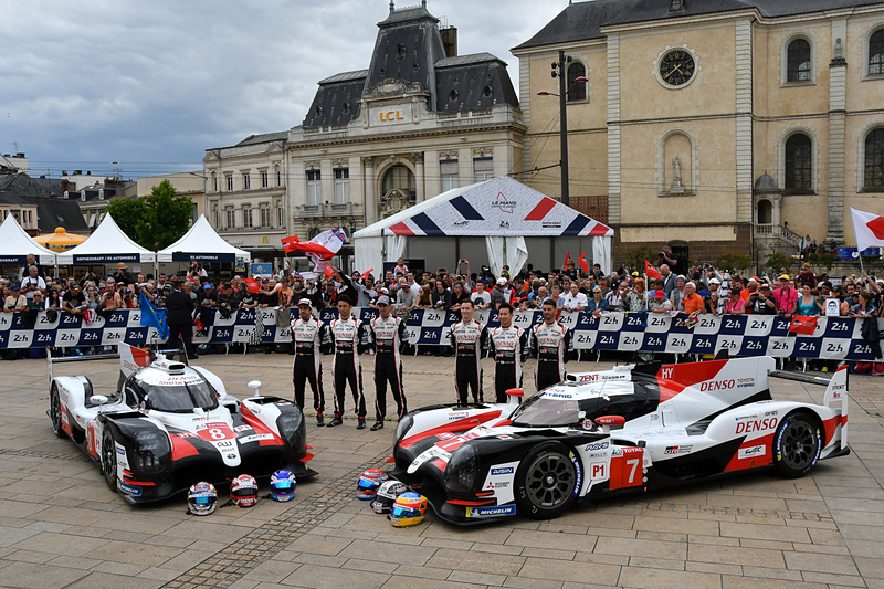ル・マン24時間レースの公開車検に望むTOYOTA GAZOO Racingチーム