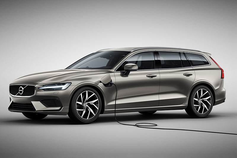 V60 T6 Twin Engine AWD Momentum