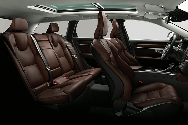 マルーンブラウン