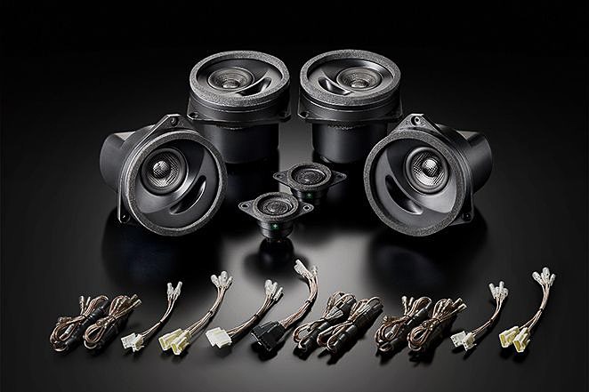 「WRX STI」に装着されるSonicPLUS ハイグレードモデル「SFR-S01M」