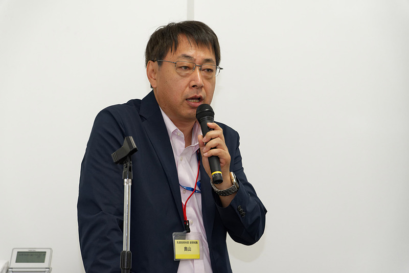 2019年モデルの新しい先進運転支援システムについて解説した日野自動車株式会社 先進技術本部 副領域長 奥山宏和氏