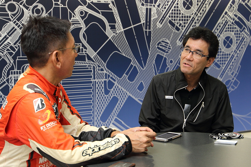 試乗の合間に開発担当者から話を聞いた