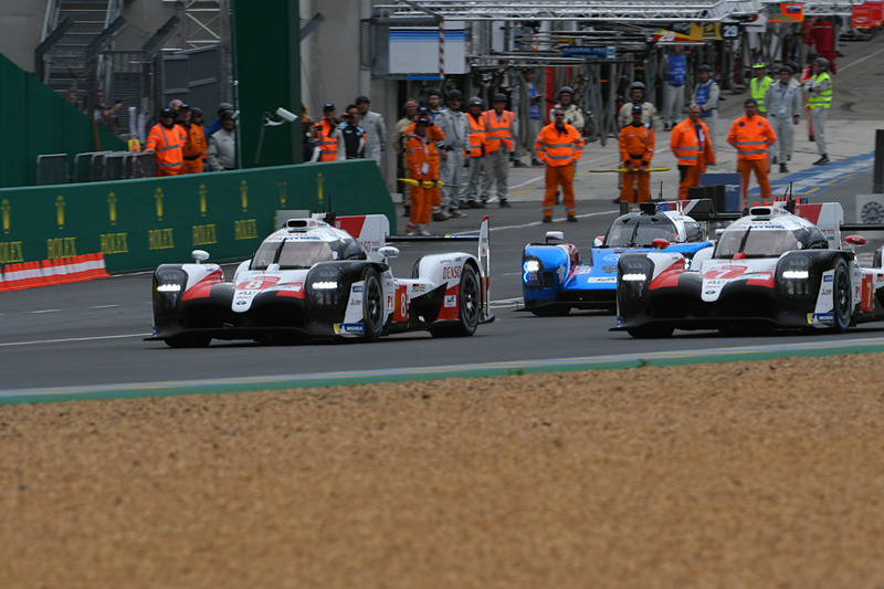 トヨタの2台に続いていく