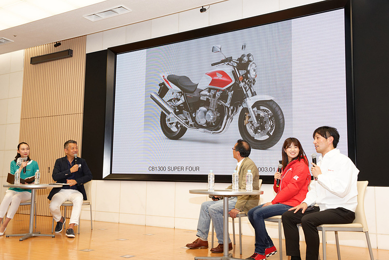 坂本氏の愛車である2003年モデルの「CB1300 SUPER FOUR」