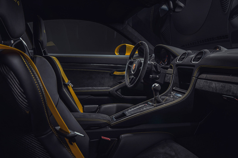 718 ケイマン GT4